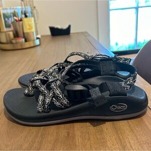 Chaco’s Black and White women’s shoes